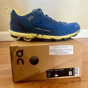 Cloud runner women’s size 8